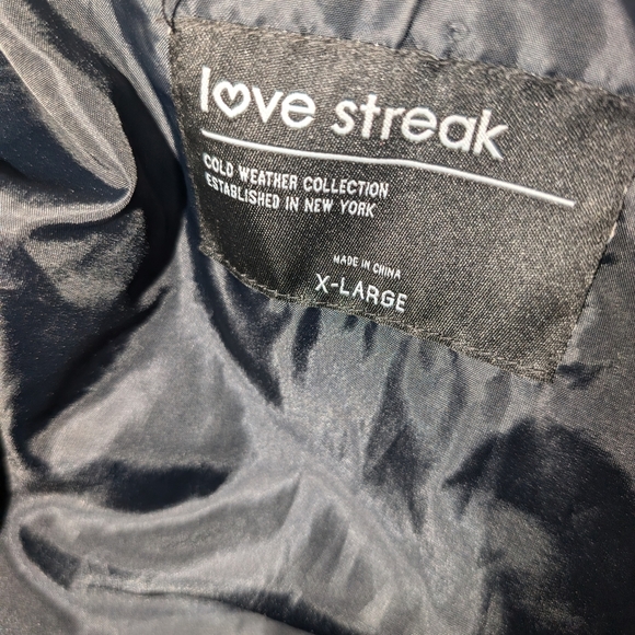 Love Streak Black Women's Puffer Vest - Picture 3 of 4